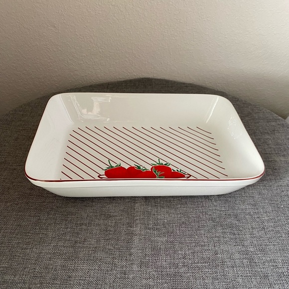 Mikasa Fresh Fruit Strawberries Bake & Serve Lasagna Dish 1980’s - Picture 2 of 7